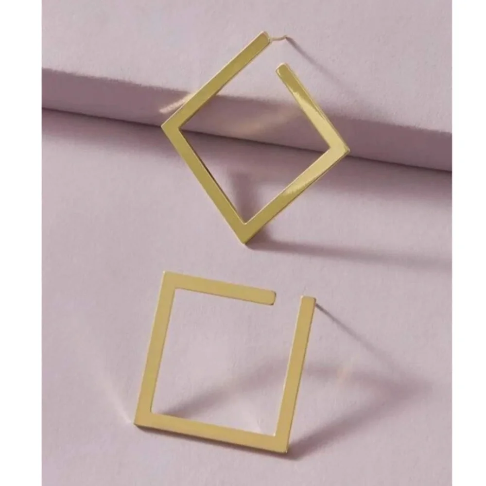 Gold Tone Square Earrings Zinc Alloy